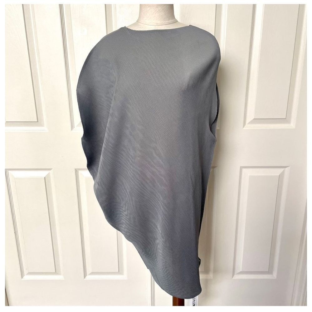 Cyanide Sea grey asymmetrical poncho